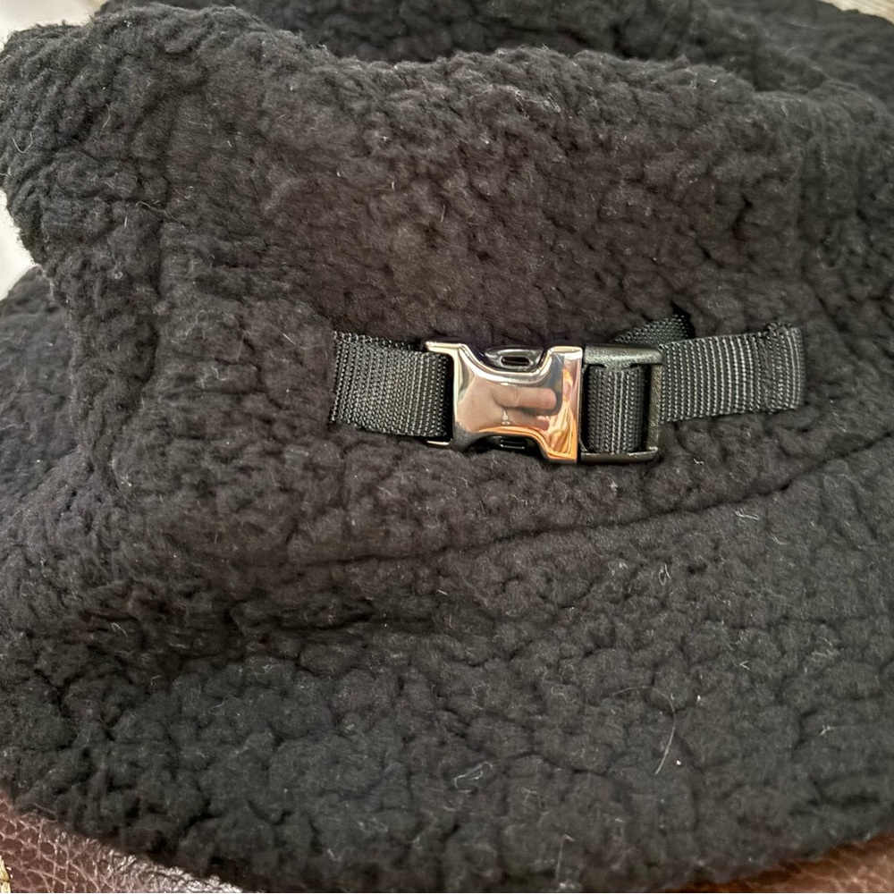 Lululemon Athletica Black Bucket Hat